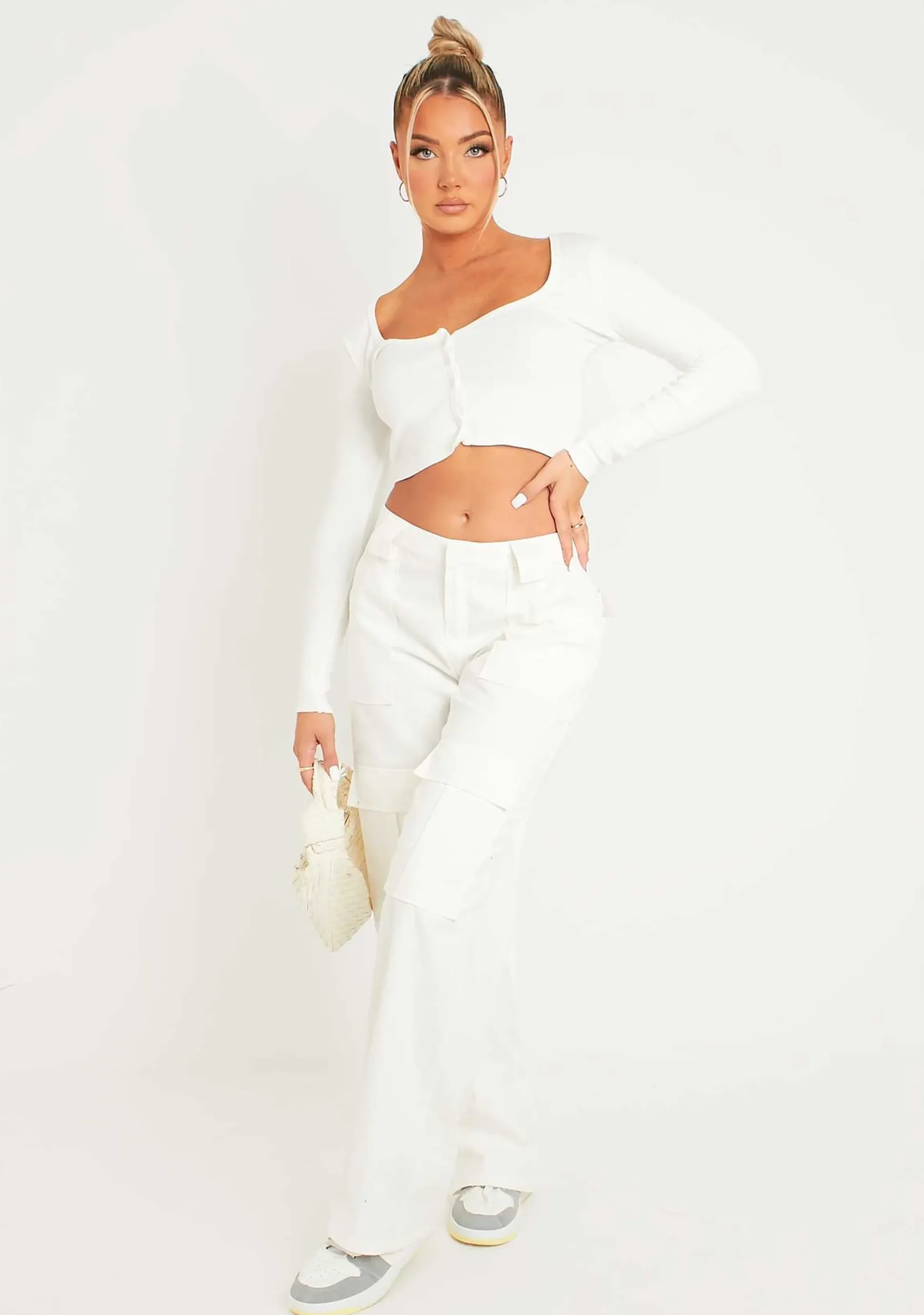 Fashion Alaia White Low Rise Cargo Trousers Women Trousers