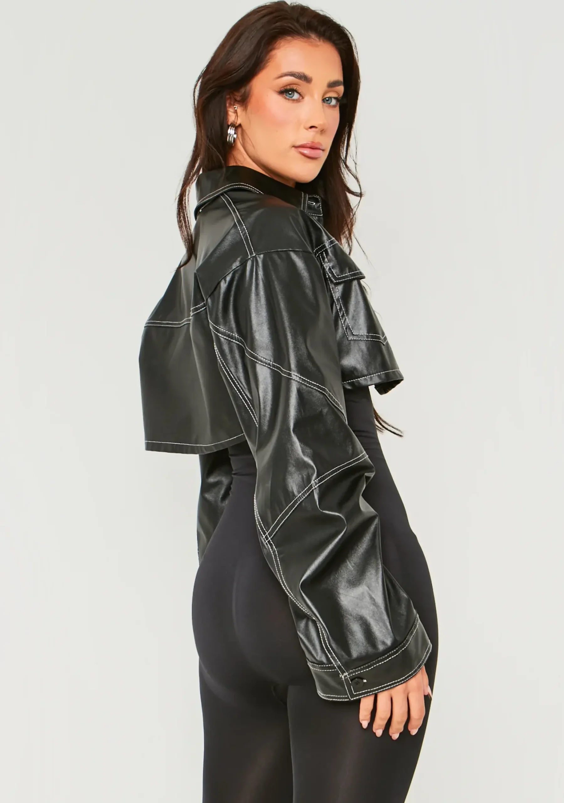 Bethanie Black Pu Contrast Seam Cropped Shacket^Missy Empire Hot
