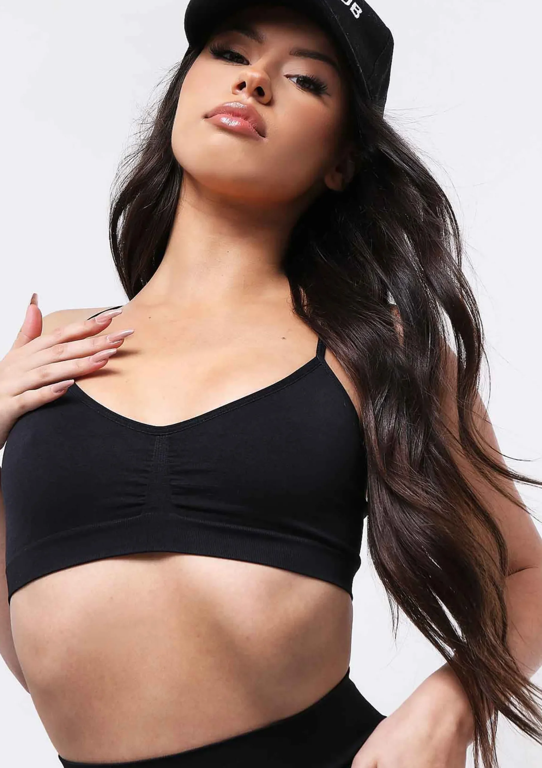 Ciara Black Seamless Shapewear Strappy Bralet^Missy Empire Outlet