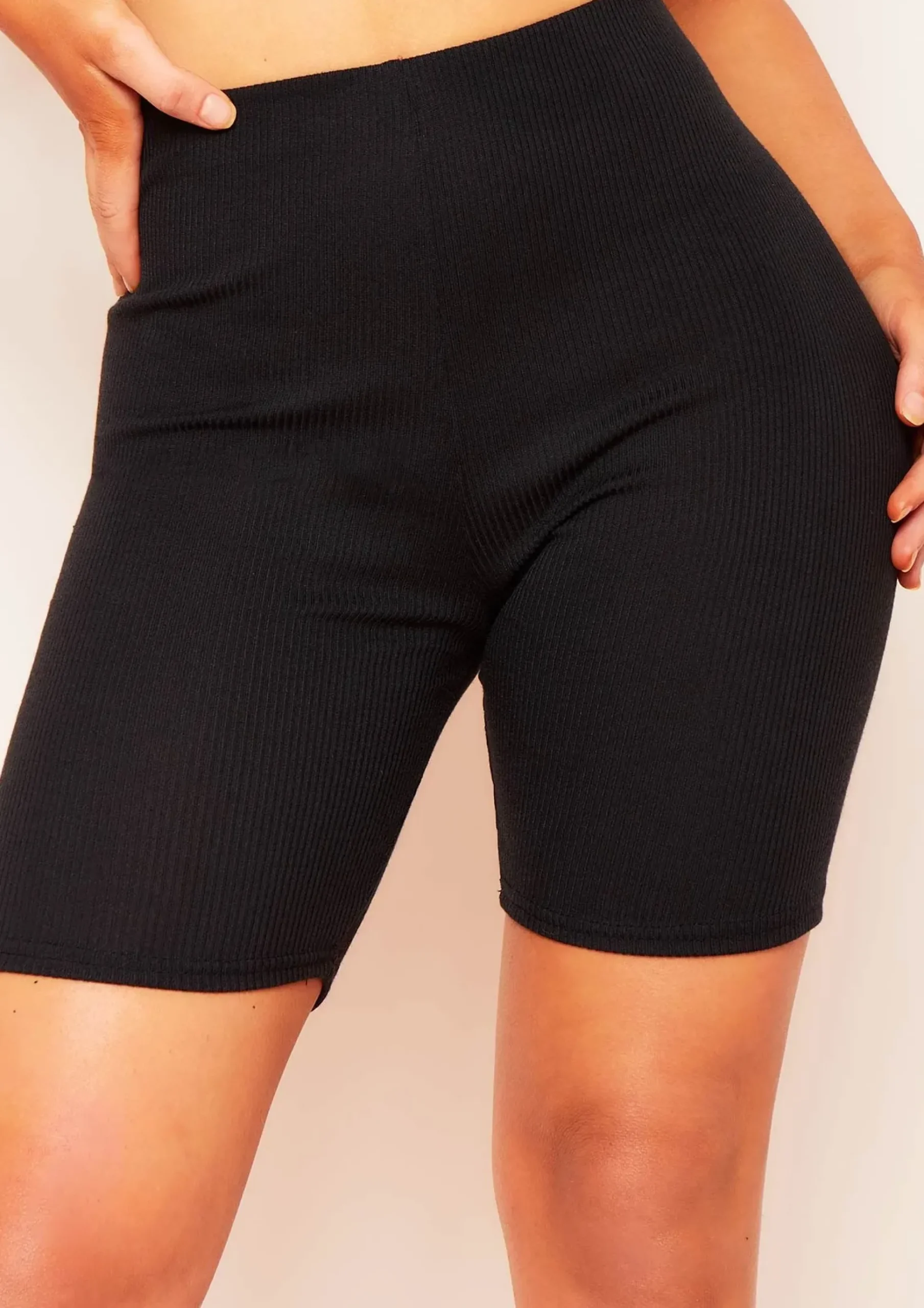 Outlet Derica Black Ribbed Knit Cycle Shorts Women Shorts