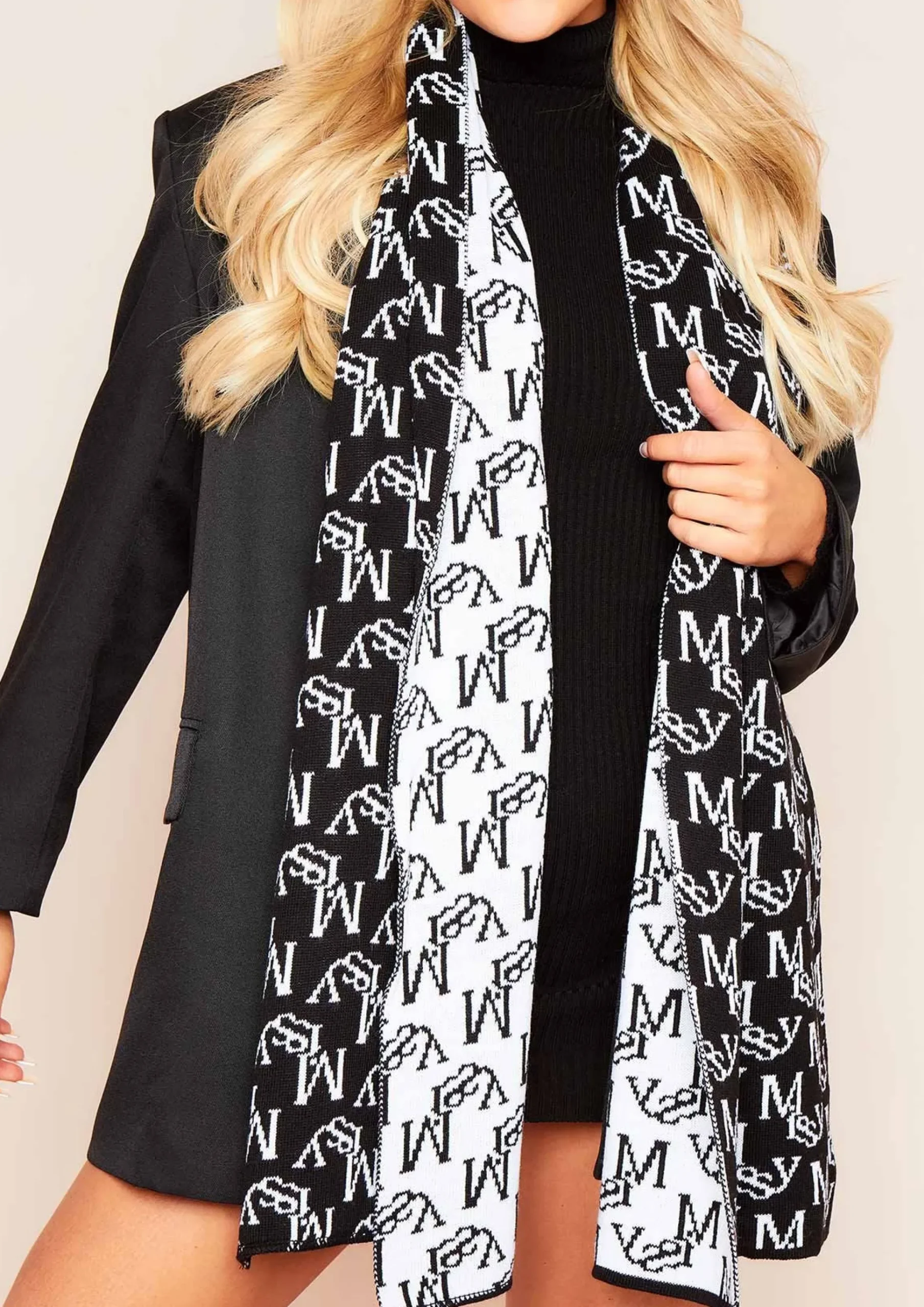 Hot Eleanor Black Print Oversized Long Knitted Scarf Women Scarves