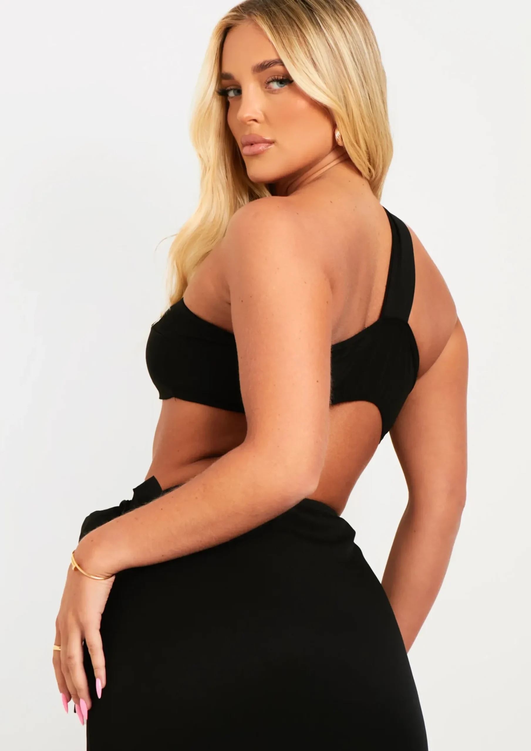 Eloise Black Asymmetric Crop Top Bralet^Missy Empire Shop