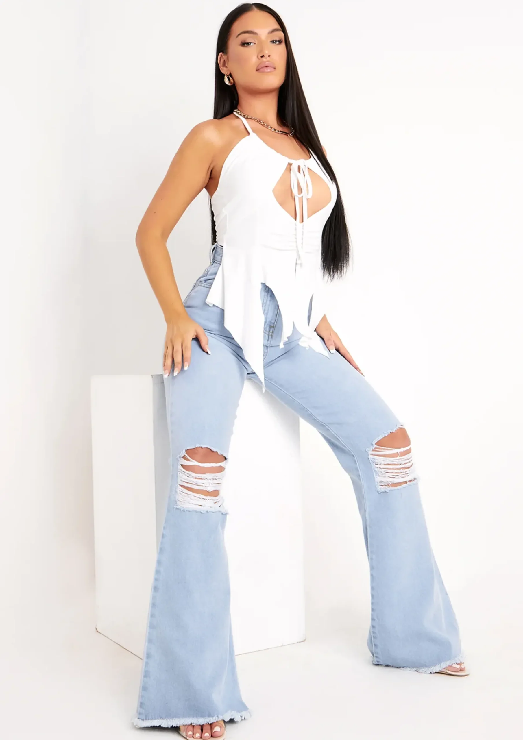 Justine Light Blue Wash Wide Leg Ripped Denim Jeans^Missy Empire Store