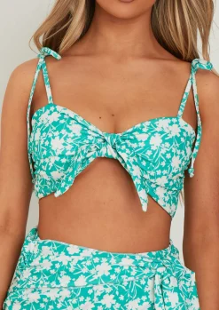 Lola Green Floral Printed Tie Front Strappy Crop Bralet^Missy Empire Sale
