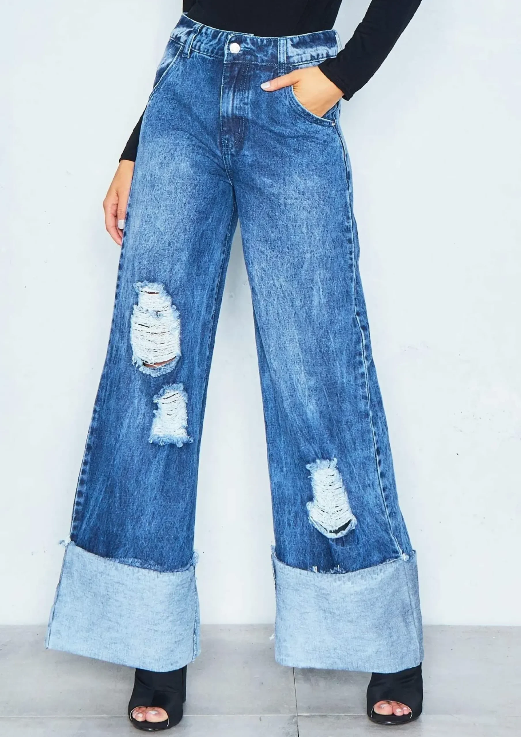 Martha Denim Wide Leg Distressed Turn Up Jeans^Missy Empire Outlet