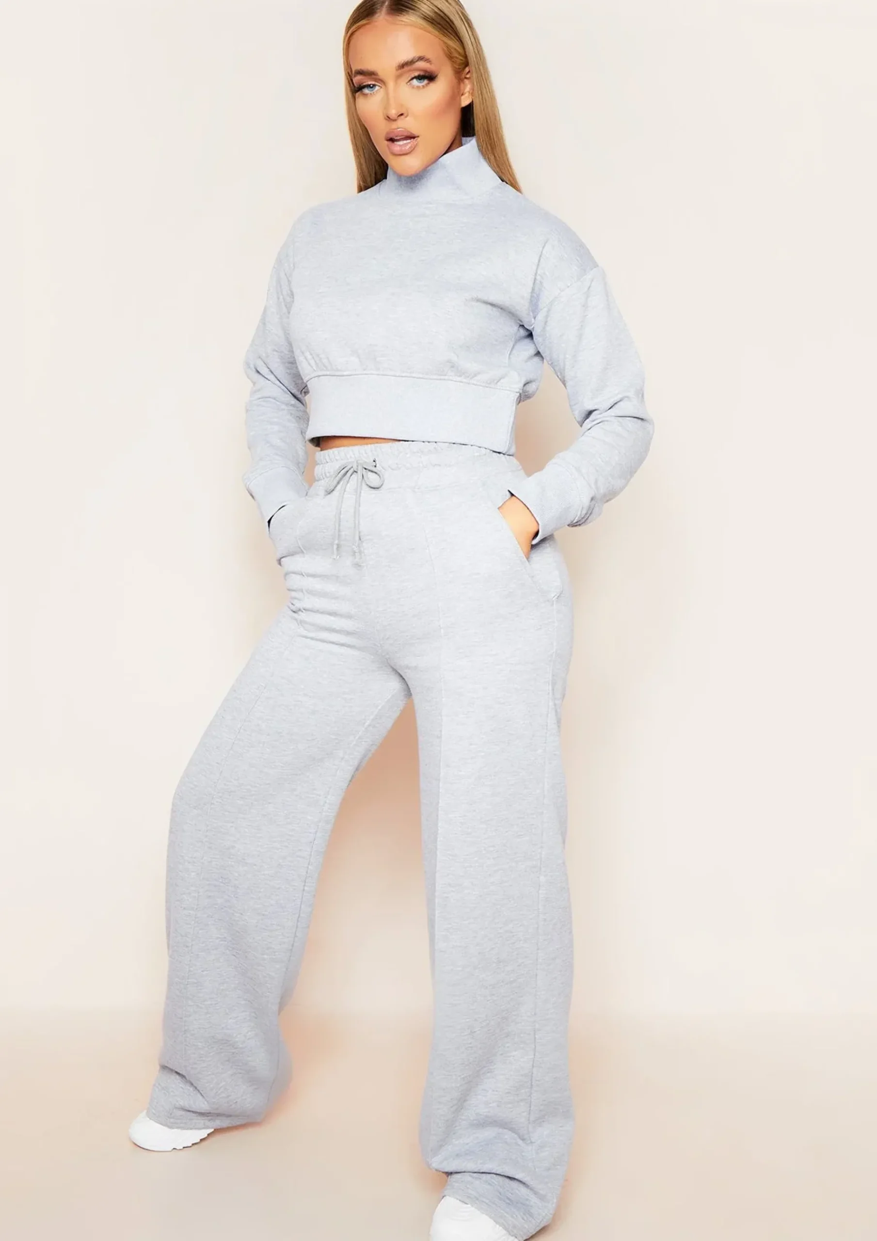 Monica Grey Thick High Neck Cropped Jumper^Missy Empire Shop