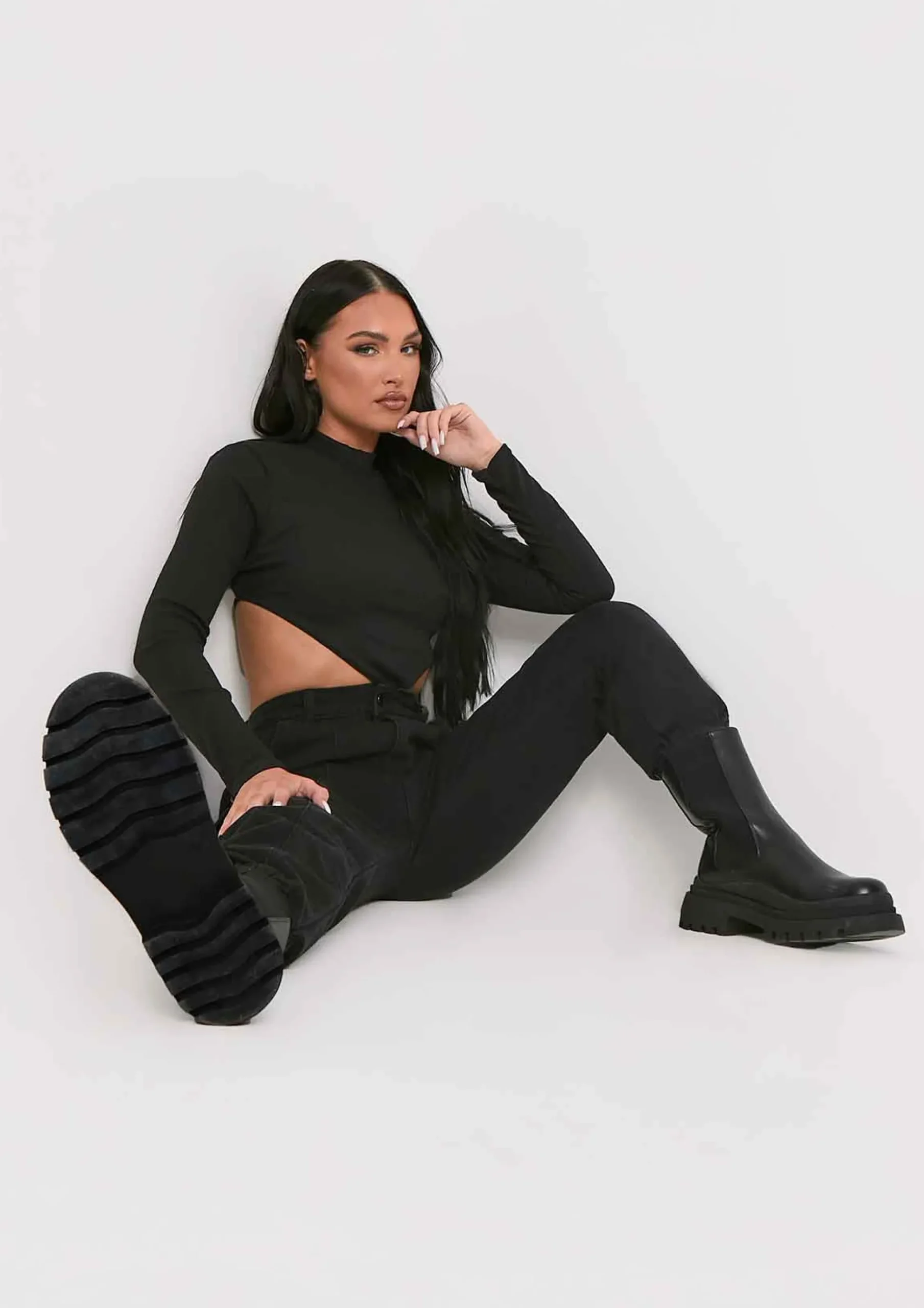 Roderiga Black Ribbed High Neck Tie Back Crop Top^Missy Empire Clearance