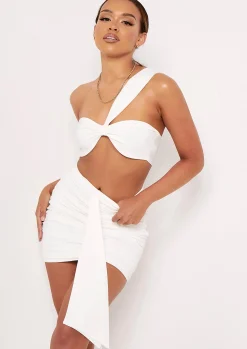 Zaria White Slinky Cross Strap Bralet^Missy Empire Online